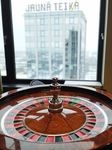 Momento Games - Image 1