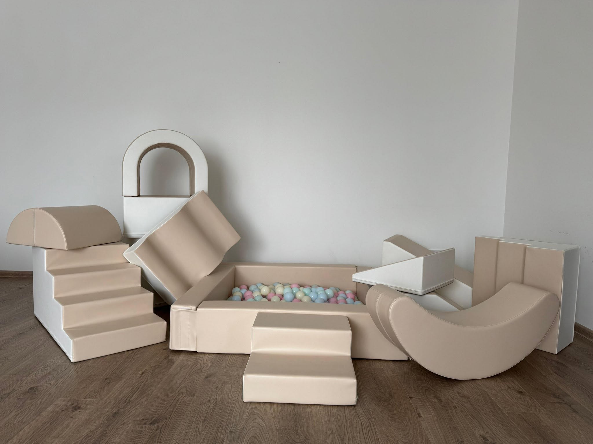 Brāļu Atrakcijas - Image 5