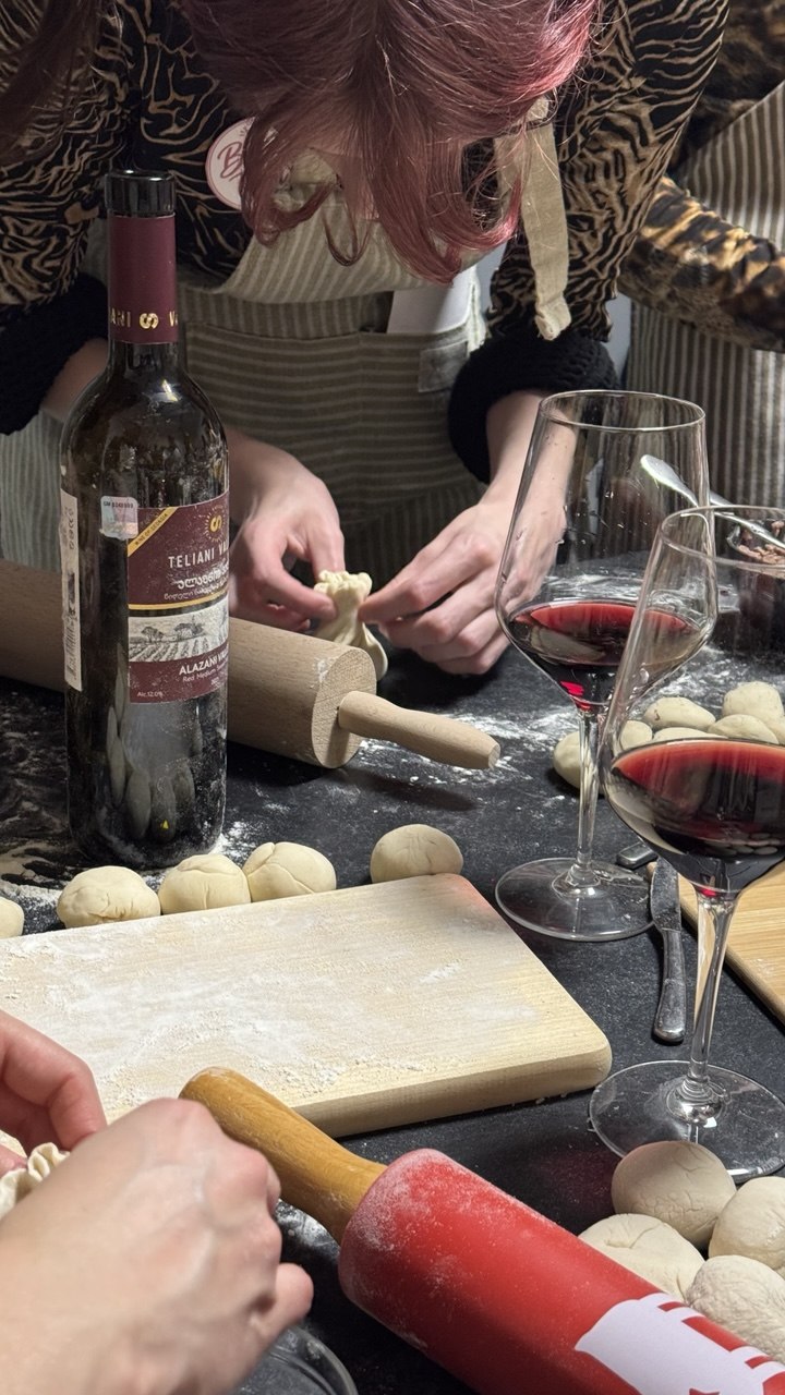 Hen party in the kitchen: cook and celebrate together - Image 2